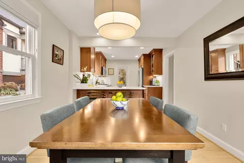 1511 Live Oak Dr, Silver Spring, MD 20910 photo 11