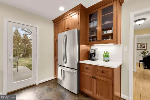 1511 Live Oak Dr, Silver Spring, MD 20910 photo 18