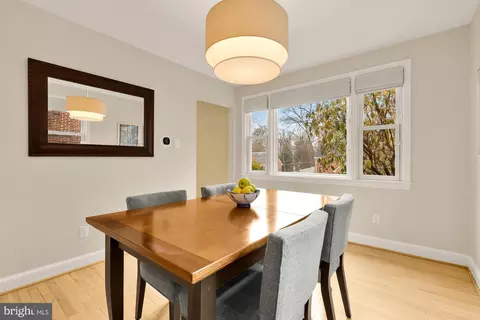 1511 Live Oak Dr, Silver Spring, MD 20910 photo 12