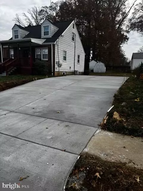 1602 Windham Ln, Silver Spring, MD 20902