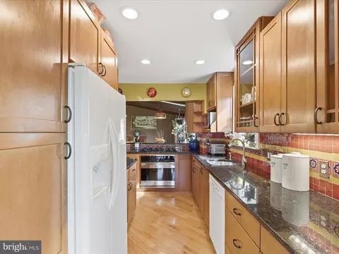 Kitchen - 2707 Lindell St, Silver Spring, MD 20902 photo 1 of 5