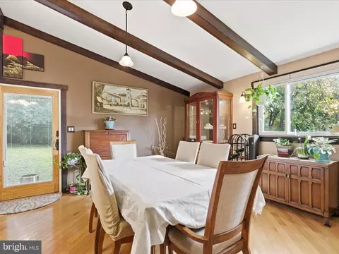 Dining - 2707 Lindell St, Silver Spring, MD 20902 photo 1 of 3