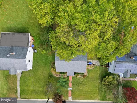 View/Area - 2707 Lindell St, Silver Spring, MD 20902 photo 4 of 4