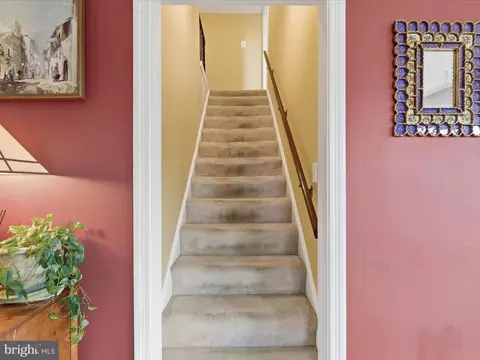 Entry Way - 2707 Lindell St, Silver Spring, MD 20902 photo 1 of 2