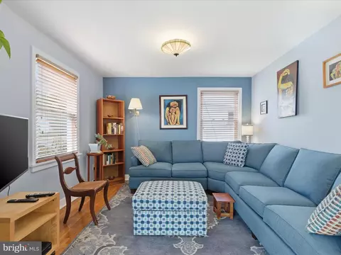 Living - 2707 Lindell St, Silver Spring, MD 20902 photo 4 of 4