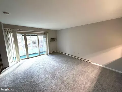 3320 Chiswick Ct #61-1D, Silver Spring, MD 20906 photo 9