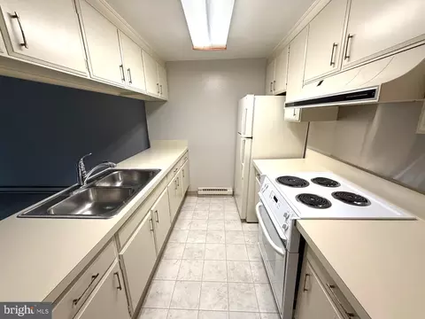 3320 Chiswick Ct #61-1D, Silver Spring, MD 20906 photo 14
