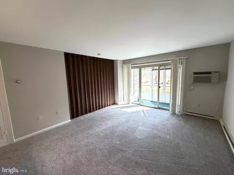 3320 Chiswick Ct #61-1D, Silver Spring, MD 20906 photo 8