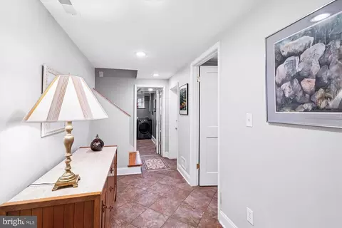 9220 Manchester Rd, Silver Spring, MD 20901 photo 42