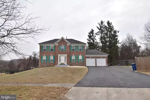 7010 Vega Ct, Derwood, MD 20855