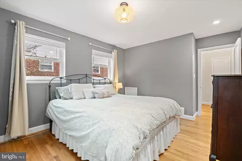 Bedroom - 2213 Darrow St, Silver Spring, MD 20902 photo 2 of 7