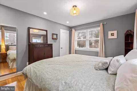 Bedroom - 2213 Darrow St, Silver Spring, MD 20902 photo 3 of 7