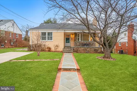 2213 Darrow St, Silver Spring, MD 20902