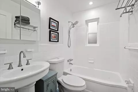 Bath - 2213 Darrow St, Silver Spring, MD 20902 photo 1 of 2