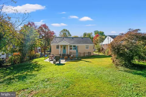Exterior - 2213 Darrow St, Silver Spring, MD 20902 photo 4 of 7