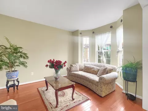 Living - 1401 Jasper St, Silver Spring, MD 20902 photo 3 of 10