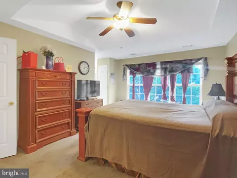 Bedroom - 1401 Jasper St, Silver Spring, MD 20902 photo 2 of 12