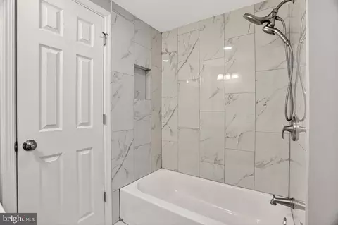 Bath - 110 Melbourne Ave, Silver Spring, MD 20901 photo 3 of 4