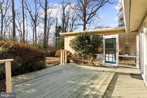 11702 College View Dr, Silver Spring, MD 20902 photo 37