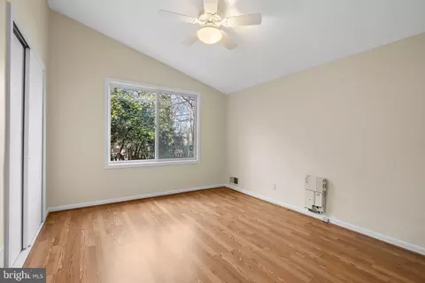 11702 College View Dr, Silver Spring, MD 20902 photo 35
