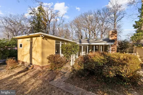 11702 College View Dr, Silver Spring, MD 20902 photo 41