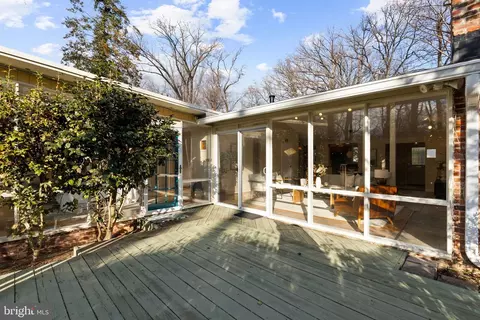 11702 College View Dr, Silver Spring, MD 20902 photo 39