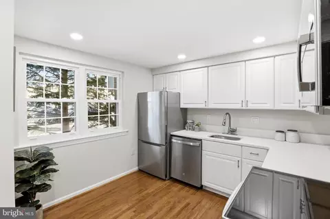 3922 Tynewick Dr #10, Silver Spring, MD 20906 photo 15