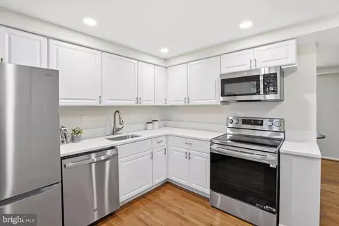 3922 Tynewick Dr #10, Silver Spring, MD 20906 photo 16