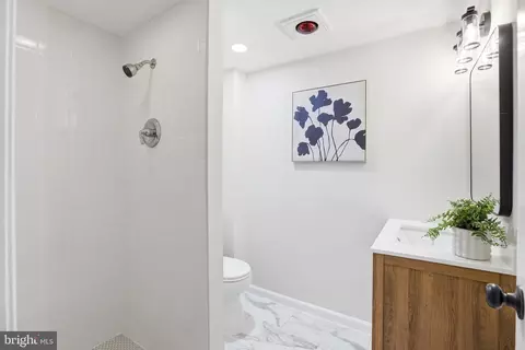 3922 Tynewick Dr #10, Silver Spring, MD 20906 photo 33