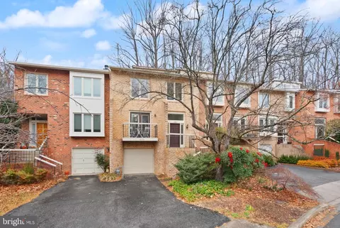 10923 Whiterim Dr, Potomac, MD 20854