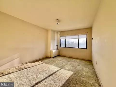 Bedroom - 8830 Piney Branch Rd #402, Silver Spring, MD 20903 photo 5 of 6