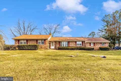 25801 Long Corner Rd, Gaithersburg, MD 20882