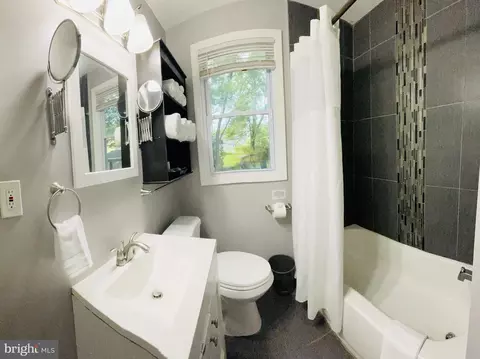 2723 Randolph Rd, Silver Spring, MD 20902 photo 10