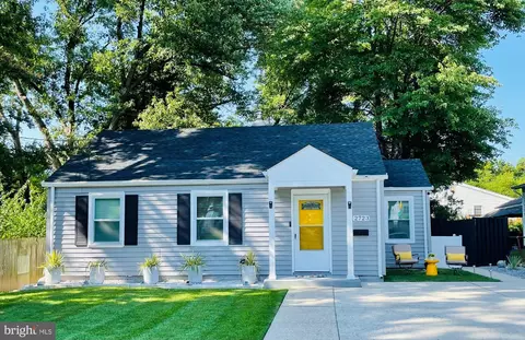 2723 Randolph Rd, Silver Spring, MD 20902