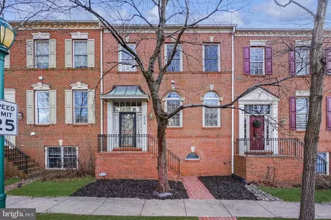 558 Longhorn Cres, Rockville, MD 20850
