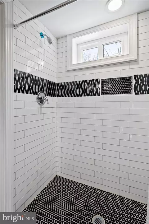 Bath - 111 Sunnyside Rd, Silver Spring, MD 20910 photo 6 of 6