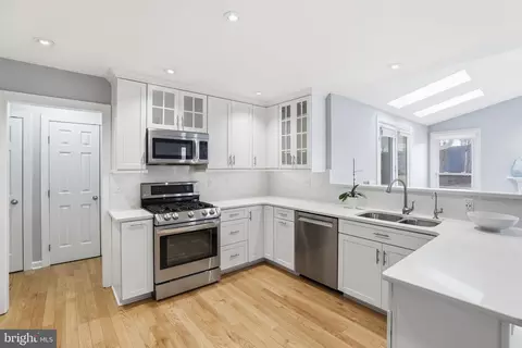 Kitchen - 13222 Maplecrest Dr, Potomac, MD 20854 photo 1 of 2