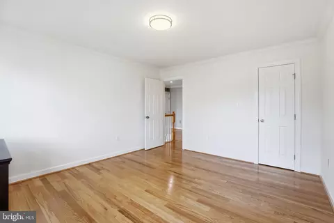 Bedroom - 13222 Maplecrest Dr, Potomac, MD 20854 photo 6 of 6