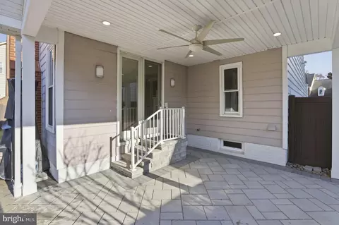 Exterior - 13222 Maplecrest Dr, Potomac, MD 20854 photo 6 of 9