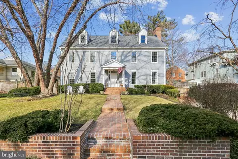 3403 Calvend Ln, Kensington, MD 20895