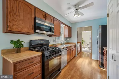 Kitchen - 14232 Bradshaw Dr, Silver Spring, MD 20905 photo 1 of 2