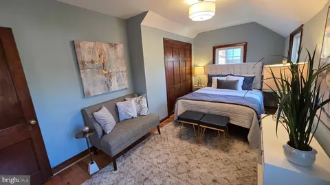 Bedroom - 9121 Sudbury Rd, Silver Spring, MD 20901 photo 5 of 12