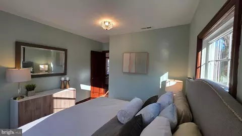 Bedroom - 9121 Sudbury Rd, Silver Spring, MD 20901 photo 3 of 12