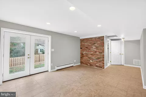 12807 Goldstone Ct, Silver Spring, MD 20904 photo 28