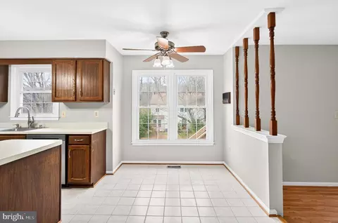 12807 Goldstone Ct, Silver Spring, MD 20904 photo 8