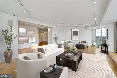 5600 Wisconsin Ave #1303/1304, Chevy Chase, MD 20815