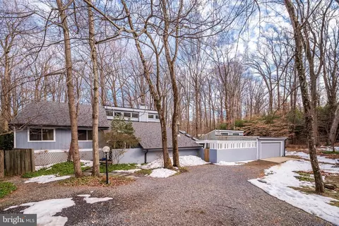 11005 Fawsett Rd, Potomac, MD 20854