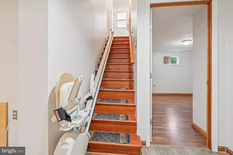 Entry Way - 1216 Kathryn Rd, Silver Spring, MD 20904 photo 4 of 4