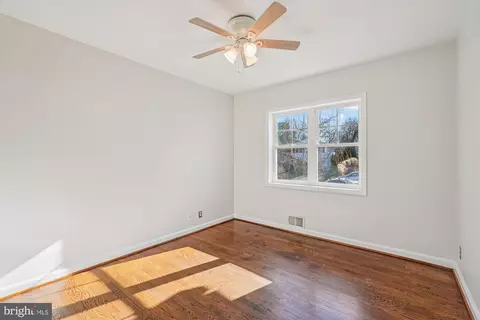 Bedroom - 1216 Kathryn Rd, Silver Spring, MD 20904 photo 1 of 9