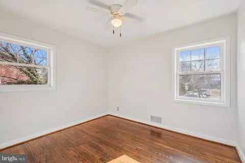 Bedroom - 1216 Kathryn Rd, Silver Spring, MD 20904 photo 3 of 9